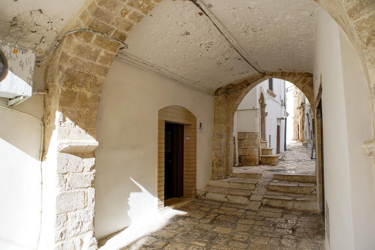 Home 5 - Arco Antico Putignano Bagian luar foto